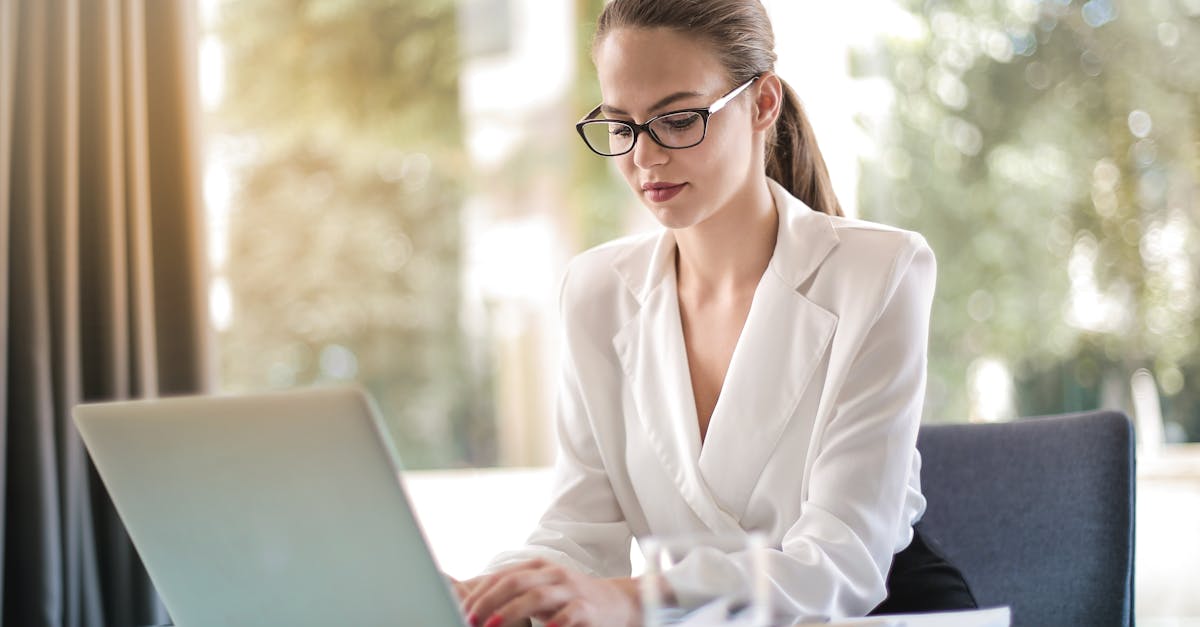 What is the highest level of actuary salary?